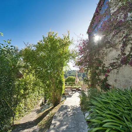 Σπίτι διακοπών 06q - Beautiful Provencal With Swimming Pool Biot